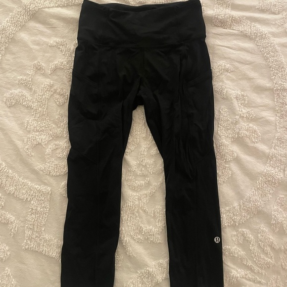 Lululemon Black Fast and Free Crop 19” Leggings - Picture 2 of 9